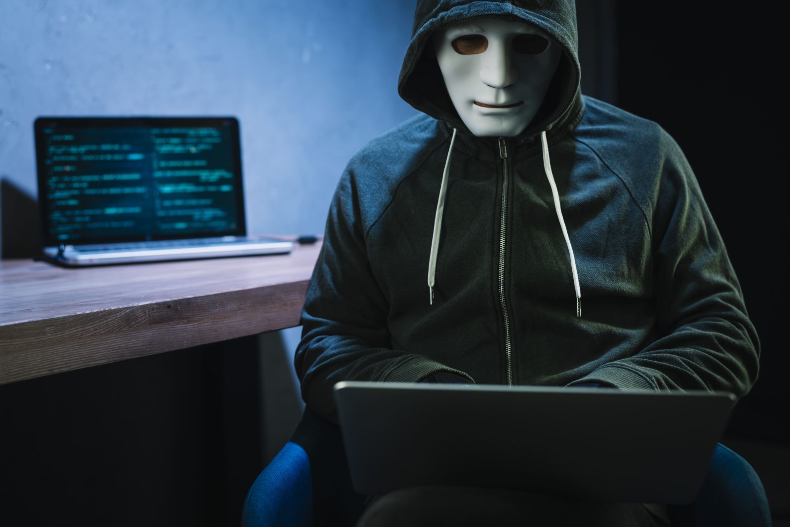 hacker-with-laptop